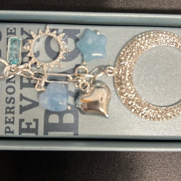 Luna Norte | Celestial Themed Bag Charm - Picture 5 of 9